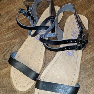 Blowfish black flats